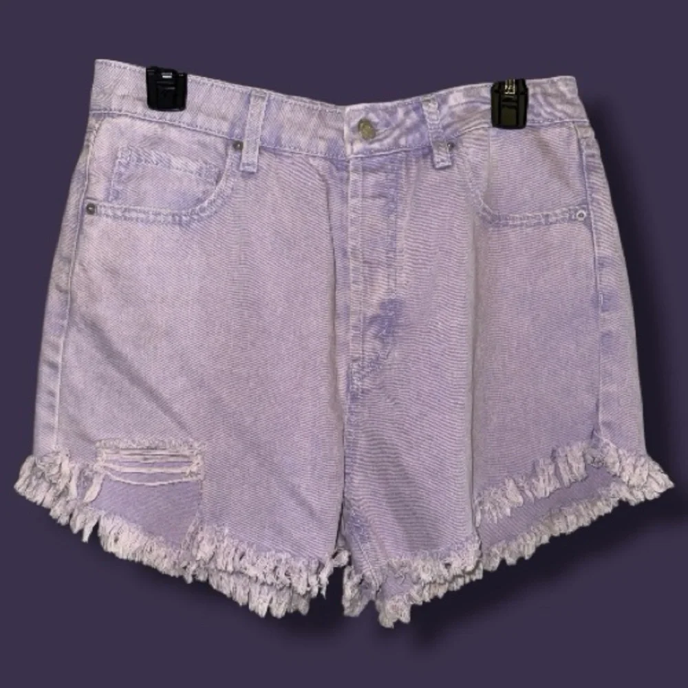 Wild Fable (Target) Shorts Lilac Highest Rise Distressed Frayed Denim Size 10 - Picture 3 of 16